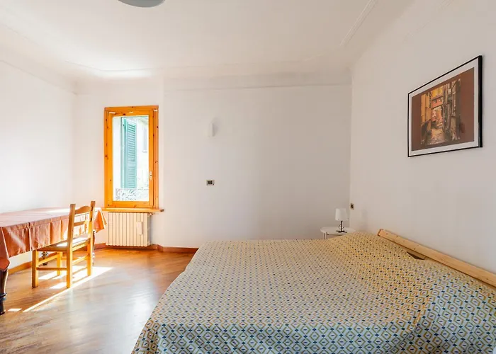 Casa Farini, Nel Cuore Di * Bolonya